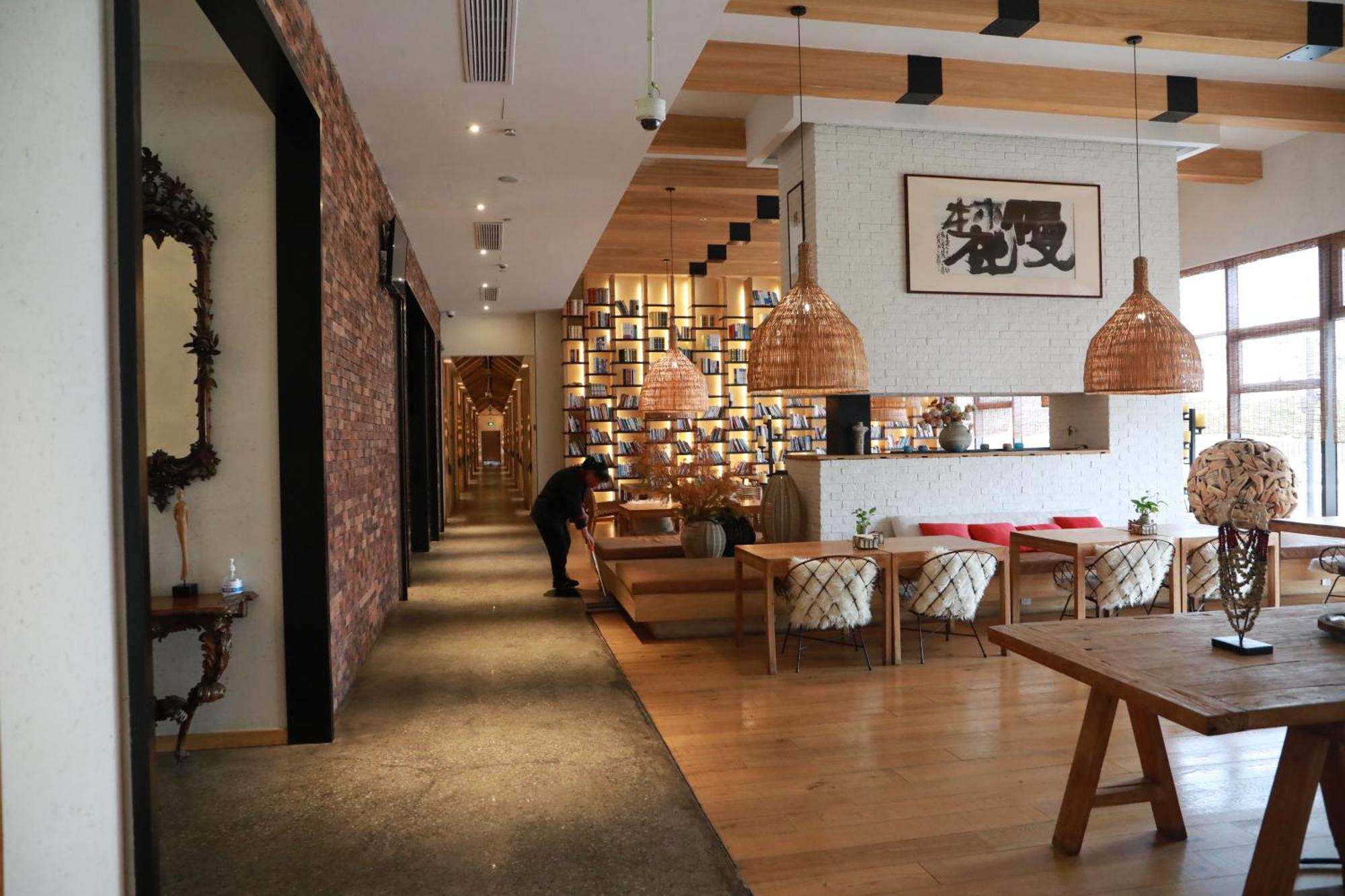 Manli Hotel Shanghai Pudong Airport - Pet Friendly Extérieur photo